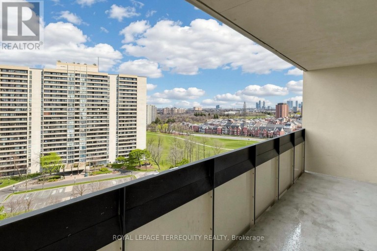 1410 - 455 SENTINEL ROAD, Toronto (York University Heights), Ontario, M3J1V5