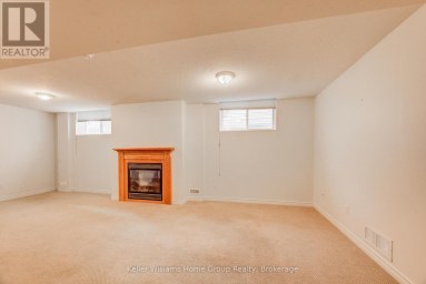 8 PRICE STREET Guelph (Victoria North) Ontario photo 24