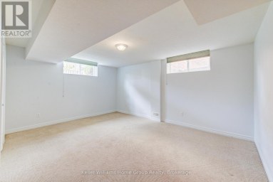 8 PRICE STREET Guelph (Victoria North) Ontario photo 34