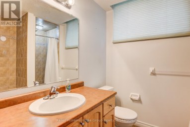 8 PRICE STREET Guelph (Victoria North) Ontario photo 39