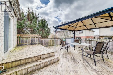 8 PRICE STREET Guelph (Victoria North) Ontario photo 42