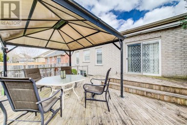 8 PRICE STREET Guelph (Victoria North) Ontario photo 44