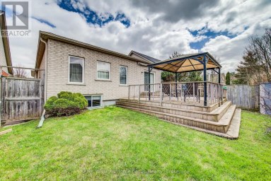 8 PRICE STREET Guelph (Victoria North) Ontario photo 46