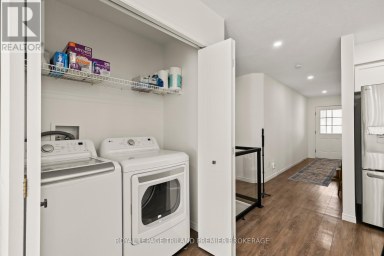 20 - 215 NORTH CENTRE ROAD London North (North B) Ontario photo 23