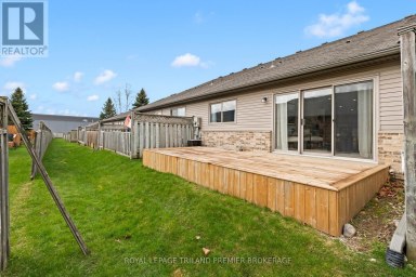 20 - 215 NORTH CENTRE ROAD London North (North B) Ontario photo 36