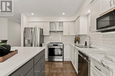 20 - 215 NORTH CENTRE ROAD London North (North B) Ontario photo 7