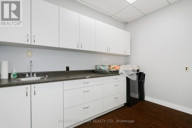 201 - 3420 FINCH AVENUE E Toronto (L'Amoreaux) Ontario photo 17