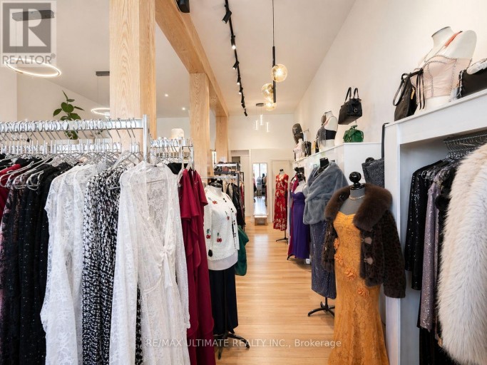 511 QUEEN STREET W, Toronto (Waterfront Communities), Ontario, M5V2B4