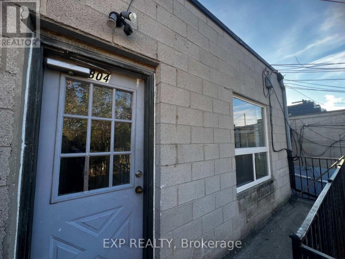 102 - 804A ST CLAIR AVENUE W, Toronto (Oakwood Village), Ontario, M6C1B6