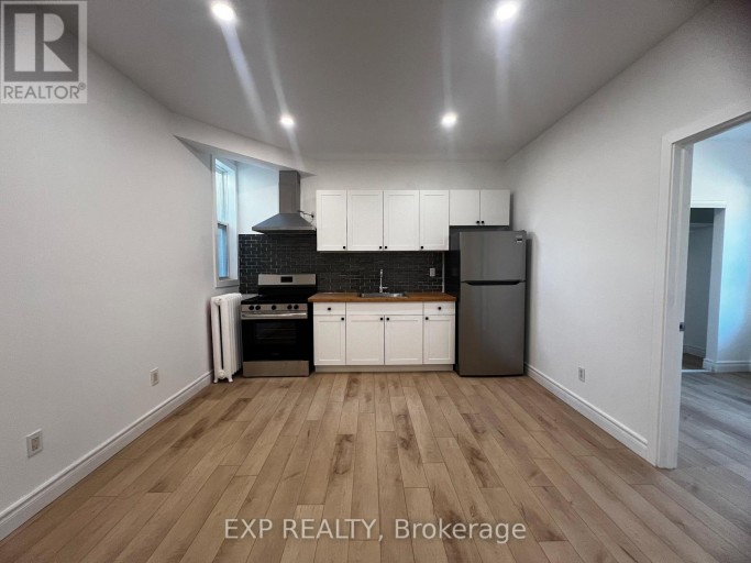 102 - 804A ST CLAIR AVENUE W, Toronto (Oakwood Village), Ontario, M6C1B6