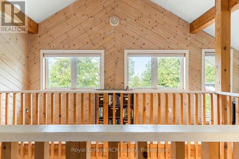183 LAKESHORE ROAD, Georgian Bluffs, Ontario, N0H2T0
