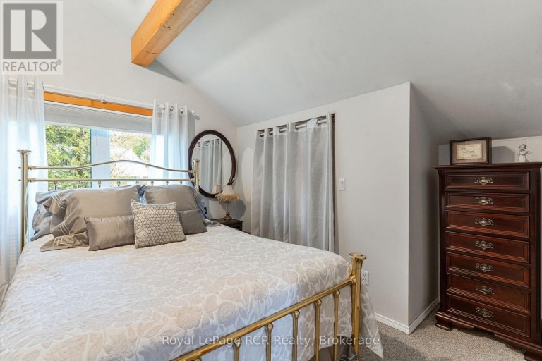 183 LAKESHORE ROAD, Georgian Bluffs, Ontario, N0H2T0