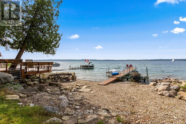 183 LAKESHORE ROAD, Georgian Bluffs, Ontario, N0H2T0