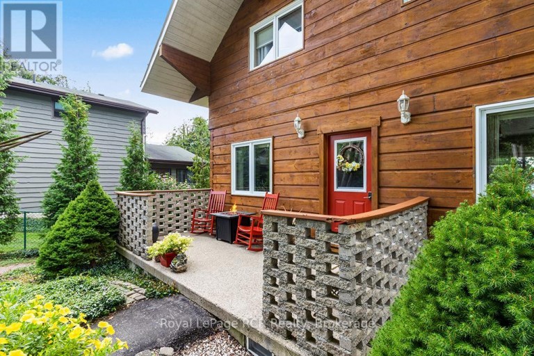 183 LAKESHORE ROAD, Georgian Bluffs, Ontario, N0H2T0