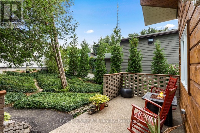 183 LAKESHORE ROAD, Georgian Bluffs, Ontario, N0H2T0