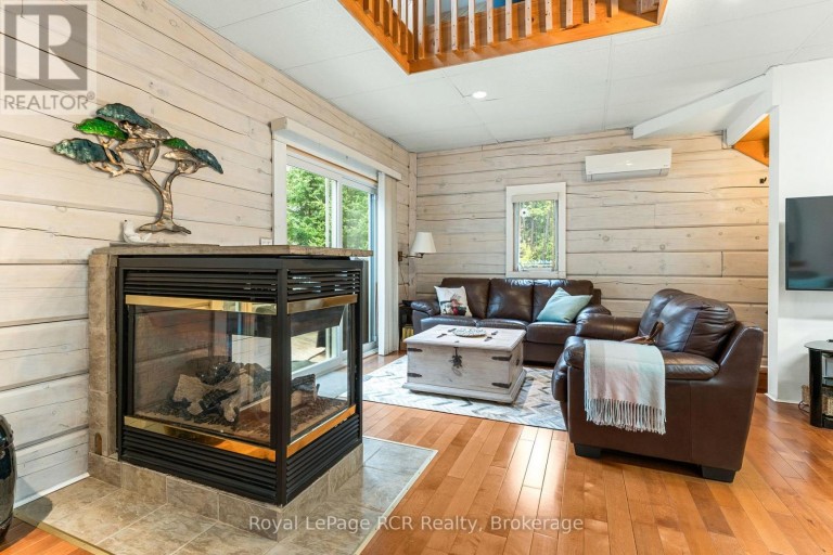 183 LAKESHORE ROAD, Georgian Bluffs, Ontario, N0H2T0