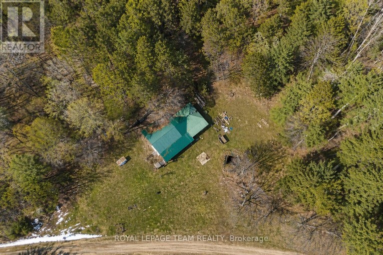 6 GRANNY LANE, Killaloe, Hagarty and Richards, Ontario, K0J2A0