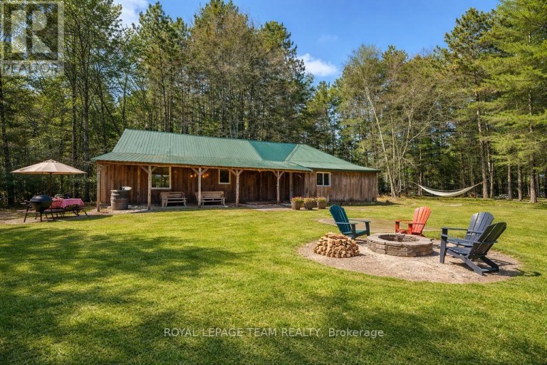 6 GRANNY LANE, Killaloe, Hagarty and Richards, Ontario, K0J2A0