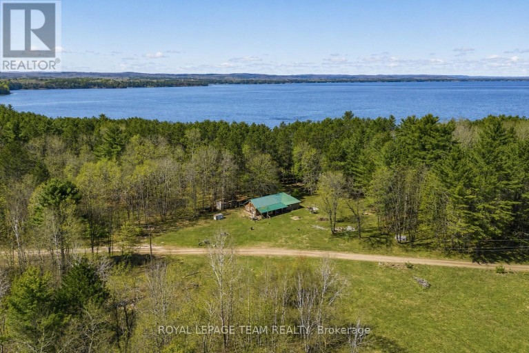 6 GRANNY LANE, Killaloe, Hagarty and Richards, Ontario, K0J2A0