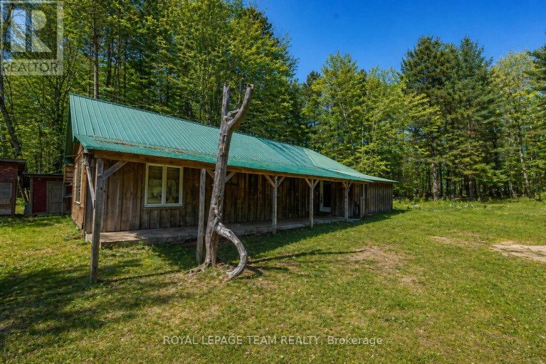 6 GRANNY LANE, Killaloe, Hagarty and Richards, Ontario, K0J2A0