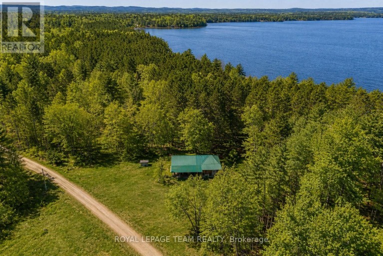 6 GRANNY LANE, Killaloe, Hagarty and Richards, Ontario, K0J2A0