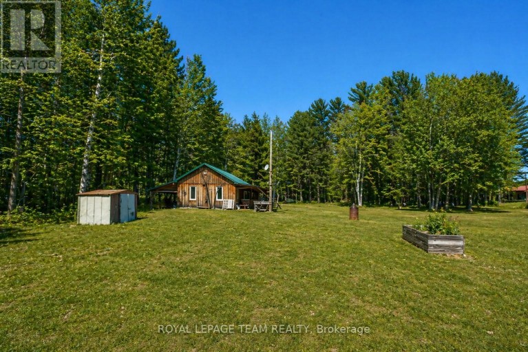 6 GRANNY LANE, Killaloe, Hagarty and Richards, Ontario, K0J2A0