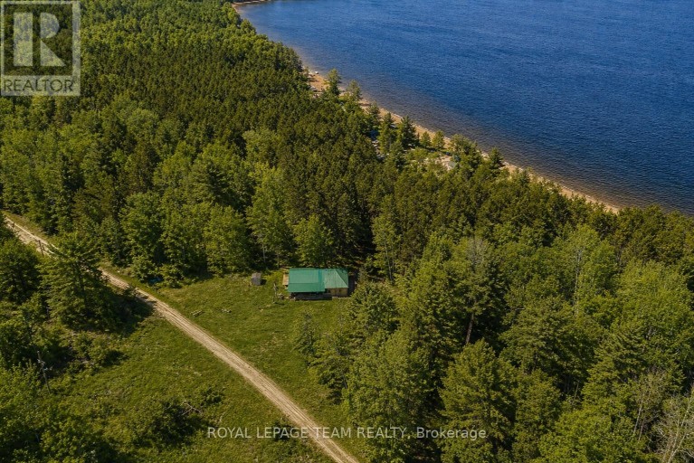 6 GRANNY LANE, Killaloe, Hagarty and Richards, Ontario, K0J2A0