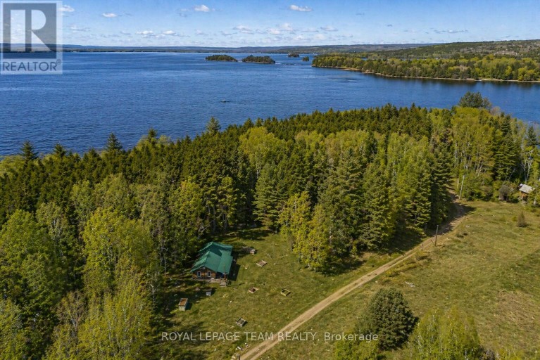 6 GRANNY LANE, Killaloe, Hagarty and Richards, Ontario, K0J2A0