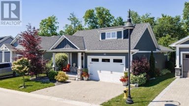 50 SUNRISE LANE, Lambton Shores (Grand Bend), Ontario