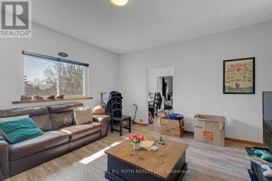 184 BORLAND STREET E Orillia Ontario photo 11