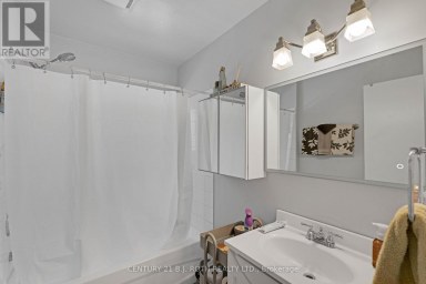 184 BORLAND STREET E Orillia Ontario photo 14