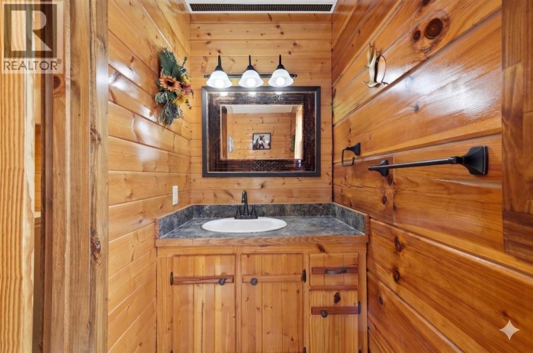 13 Destini Drive, White Sands, Alberta, T0C3G0