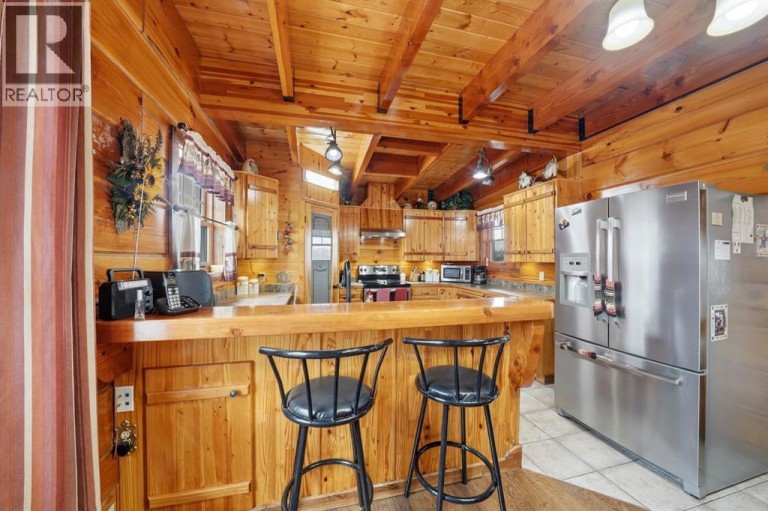 13 Destini Drive, White Sands, Alberta, T0C3G0
