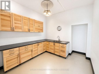 2ND FLOOR - 1195 BLOOR STREET W Toronto (Dufferin Grove) Ontario photo 6