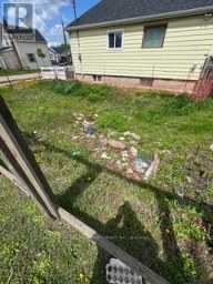 230 COPE STREET Hamilton (Homeside) Ontario photo 2