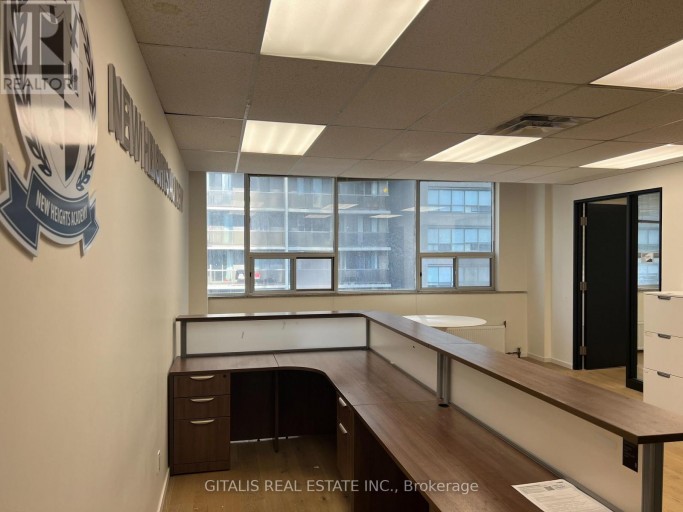 507 - 27 CARLTON STREET, Toronto (Church-Yonge Corridor), Ontario, M5B1L2
