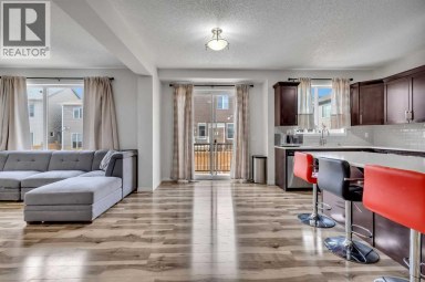 44 Cityside Rise NE Calgary Alberta photo 5