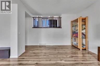 44 Cityside Rise NE Calgary Alberta photo 7