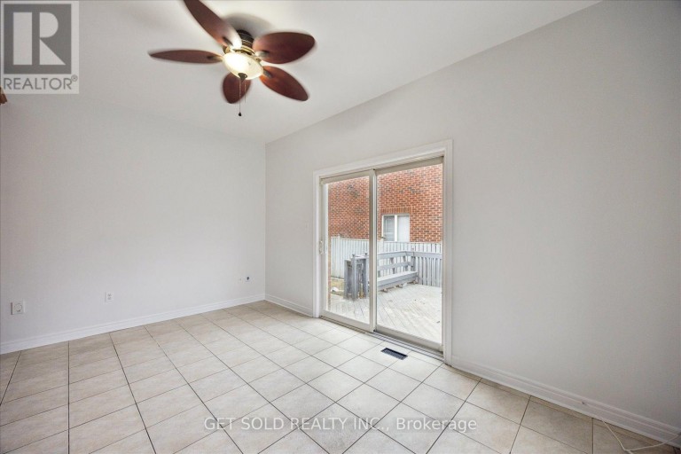 16 DEERCHASE ROAD, Brampton (Bram East), Ontario, L6P2L4