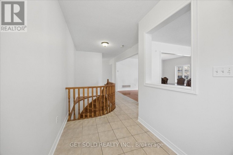 16 DEERCHASE ROAD, Brampton (Bram East), Ontario, L6P2L4