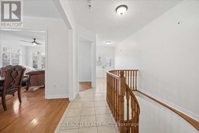 16 DEERCHASE ROAD, Brampton (Bram East), Ontario, L6P2L4