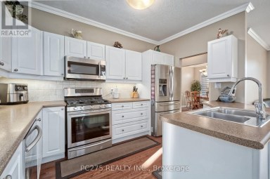 2392 ASIMA DRIVE London South (South U) Ontario photo 16