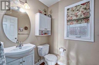 2392 ASIMA DRIVE London South (South U) Ontario photo 18