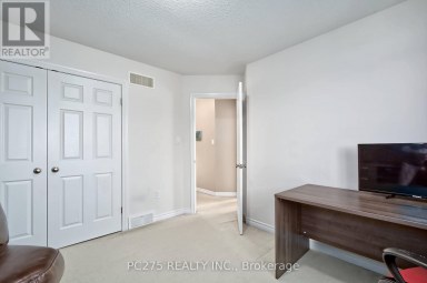 2392 ASIMA DRIVE London South (South U) Ontario photo 29