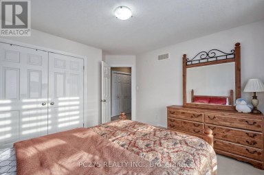 2392 ASIMA DRIVE London South (South U) Ontario photo 32