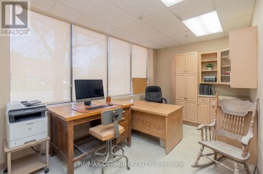 16 - 3 BREWSTER ROAD Brampton (Bram East) Ontario photo 4