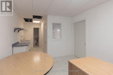 16 - 3 BREWSTER ROAD Brampton (Bram East) Ontario photo 5