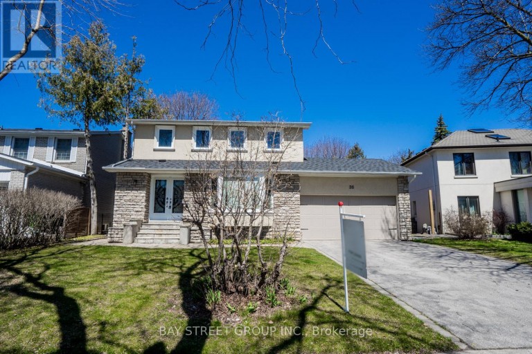 38 FOURSOME CRESCENT, Toronto (St. Andrew-Windfields), Ontario, M2P1W3