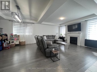 687 LAMB STREET Innisfil Ontario photo 13