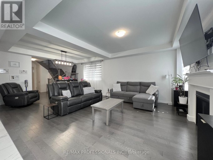 687 LAMB STREET, Innisfil, Ontario, L9S0R7